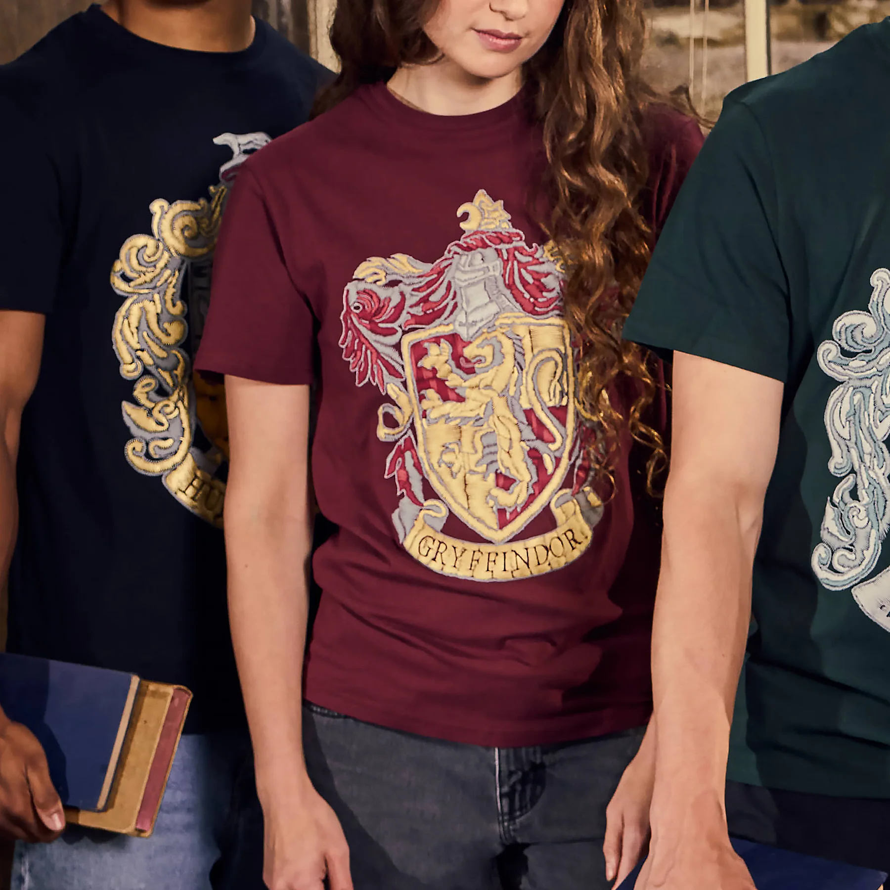 Gryffindor Gift Trunk - Image 9
