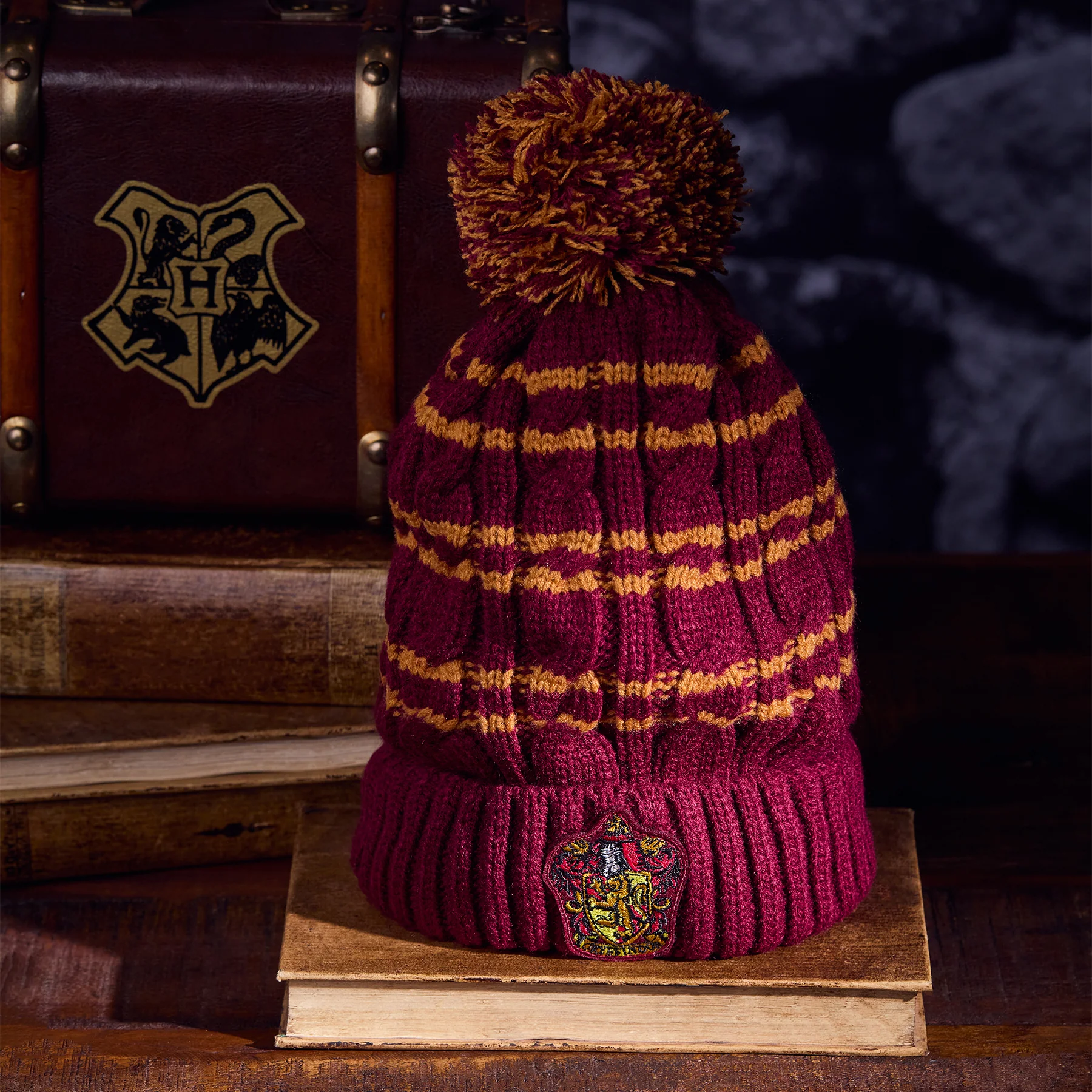 Gryffindor Mini Gift Trunk - Image 2