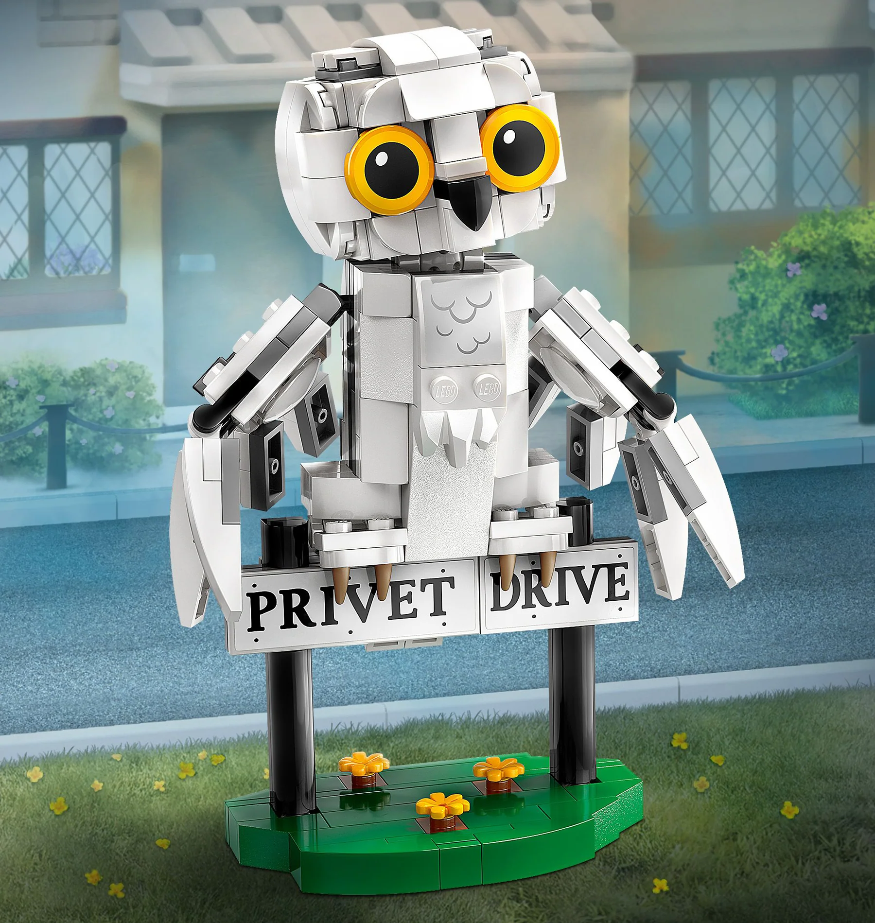 Hedwig at 4 Privet Drive LEGO - Image 7