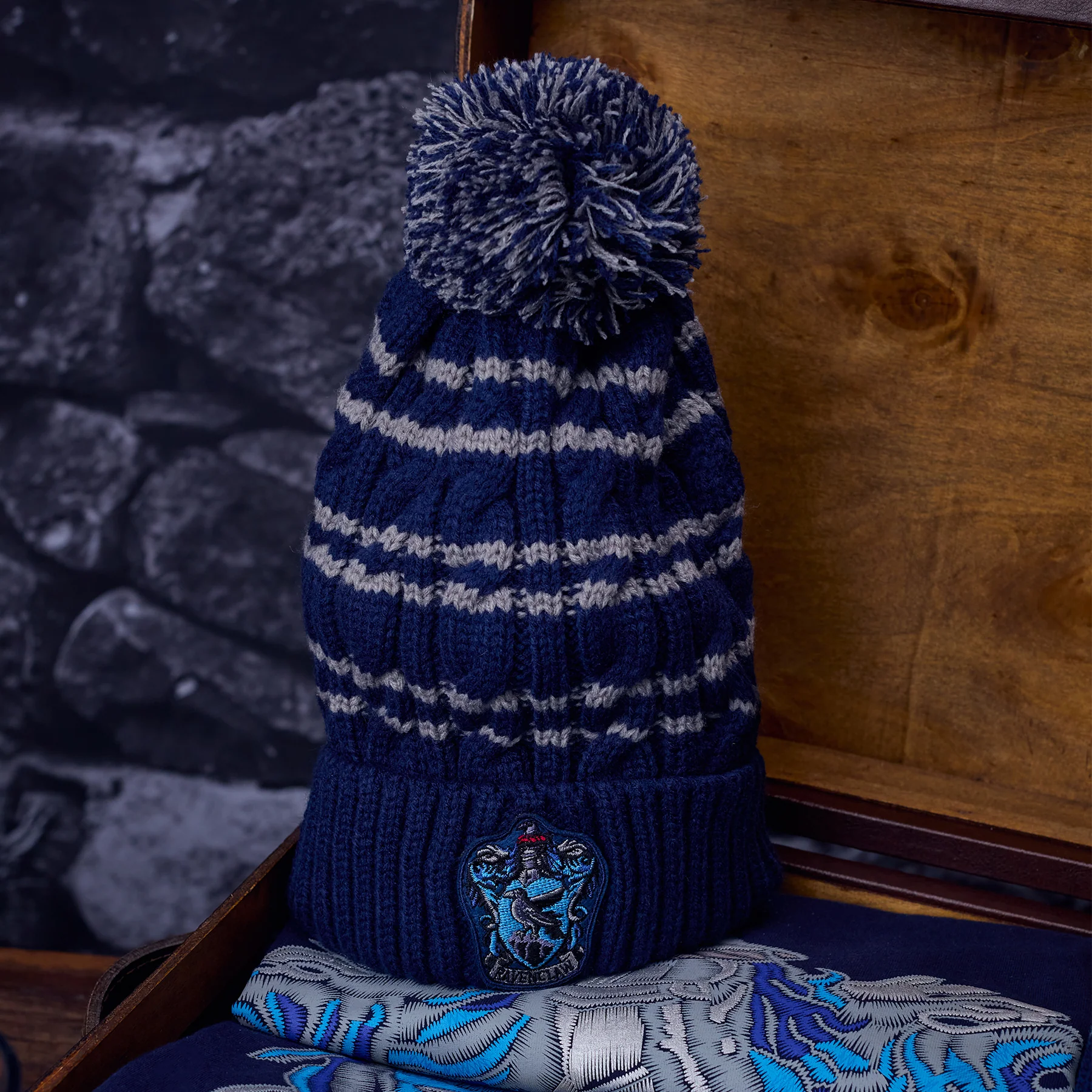 Ravenclaw Gift Trunk - Image 4