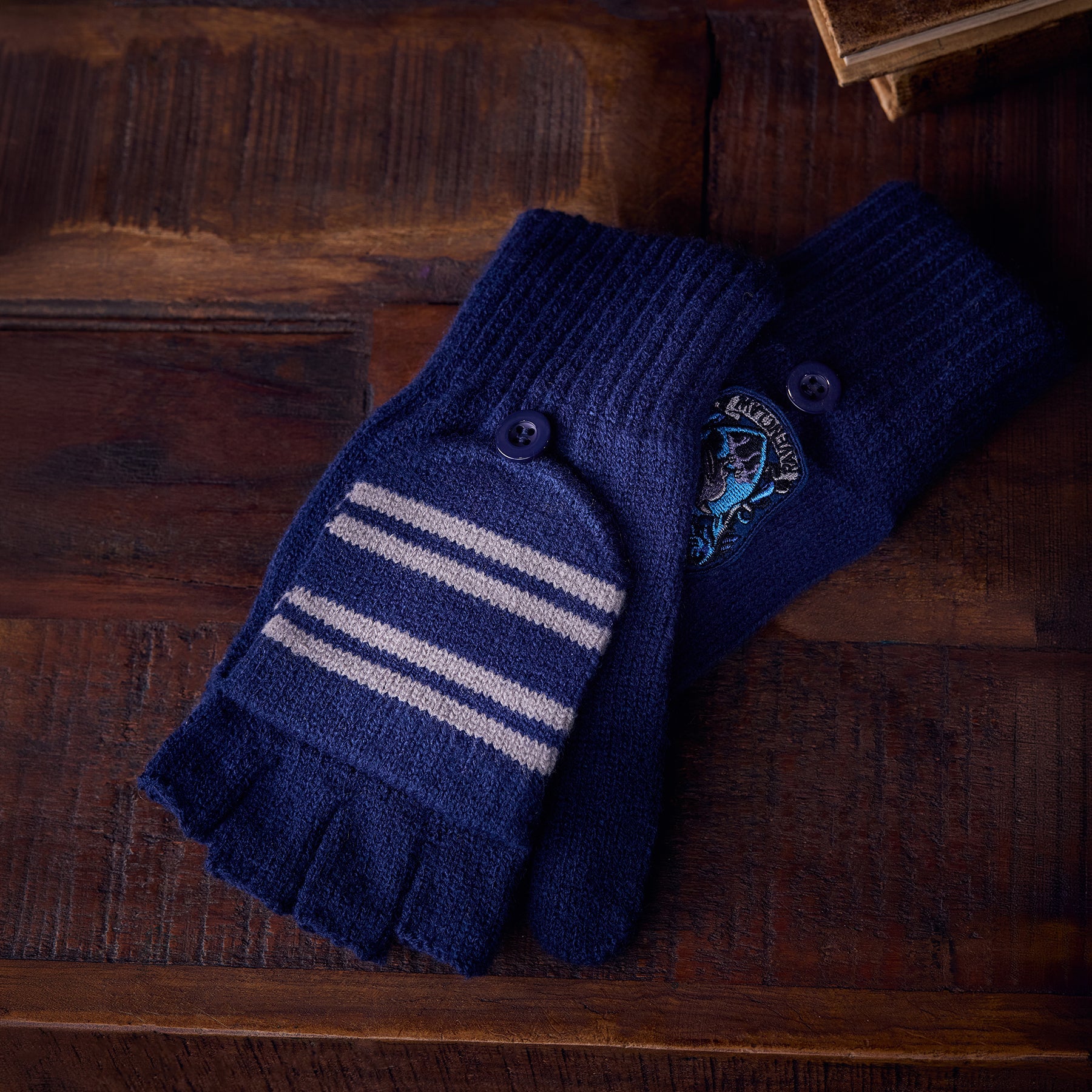 Ravenclaw Mini Gift Trunk - Image 4