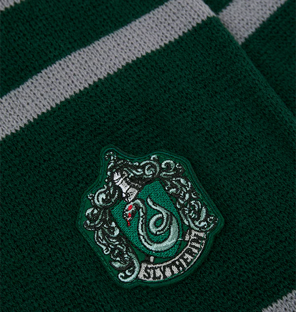 Slytherin Knitted Crest Scarf - Image 2